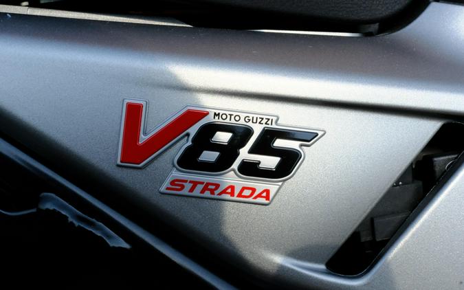2025 Moto Guzzi V85 Strada