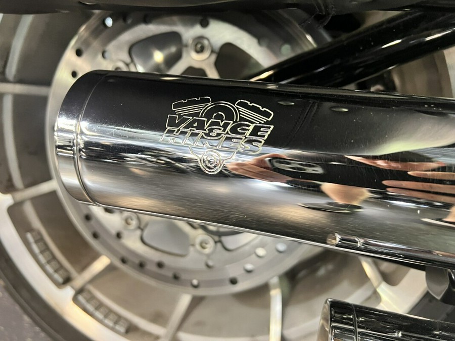 2024 Harley-Davidson® Fat Boy® 114 Billiard Gray FLFBS