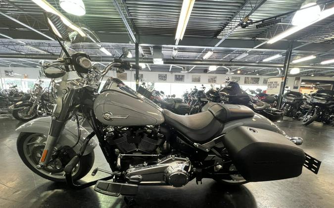 2024 Harley-Davidson® Fat Boy® 114 Billiard Gray FLFBS