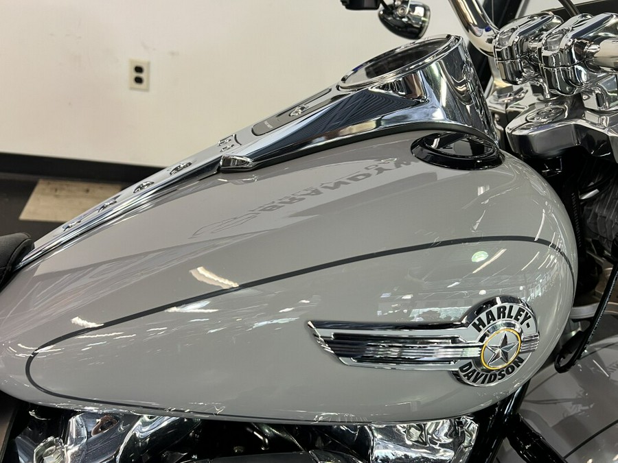 2024 Harley-Davidson® Fat Boy® 114 Billiard Gray FLFBS