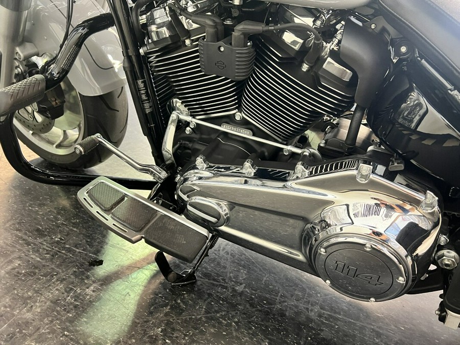 2024 Harley-Davidson® Fat Boy® 114 Billiard Gray FLFBS