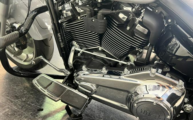 2024 Harley-Davidson® Fat Boy® 114 Billiard Gray FLFBS
