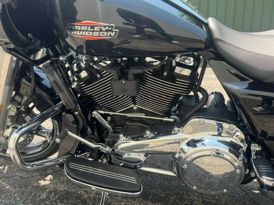 2025 Harley-Davidson FLTRX - Road Glide