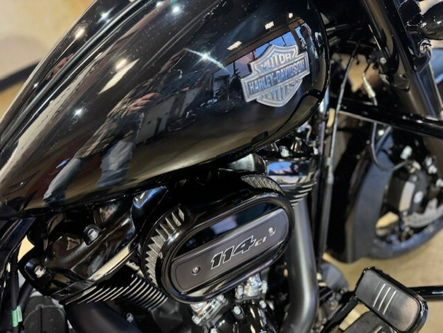 FLHXS 2021 Street Glide® Special