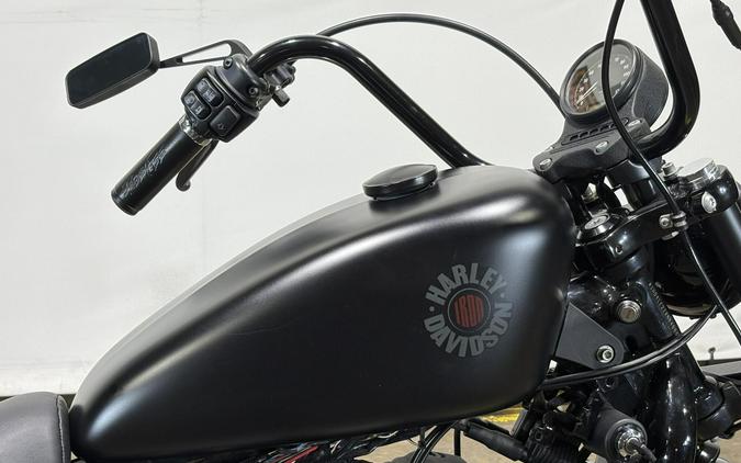 2022 Harley-Davidson Iron 883 Black Denim