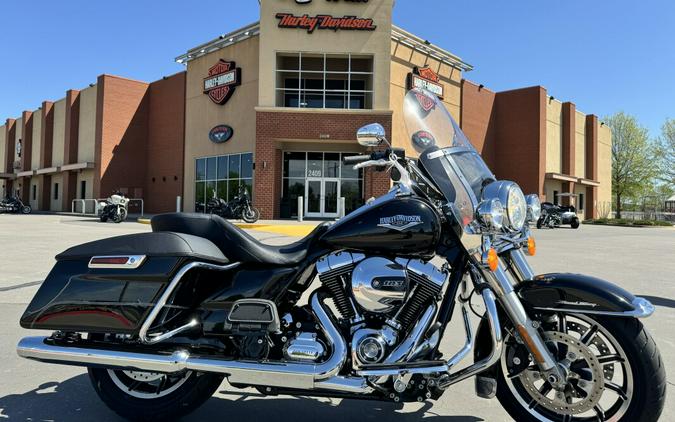 2016 Harley-Davidson Road King FLHR