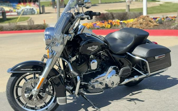 2016 Harley-Davidson Road King FLHR