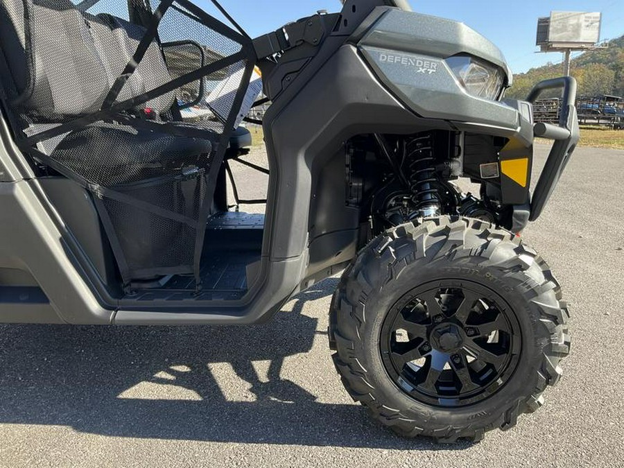 2024 Can-Am® Defender XT HD10