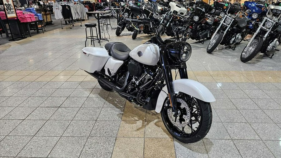 2024 Harley-Davidson Touring FLHRXS - Road King Special