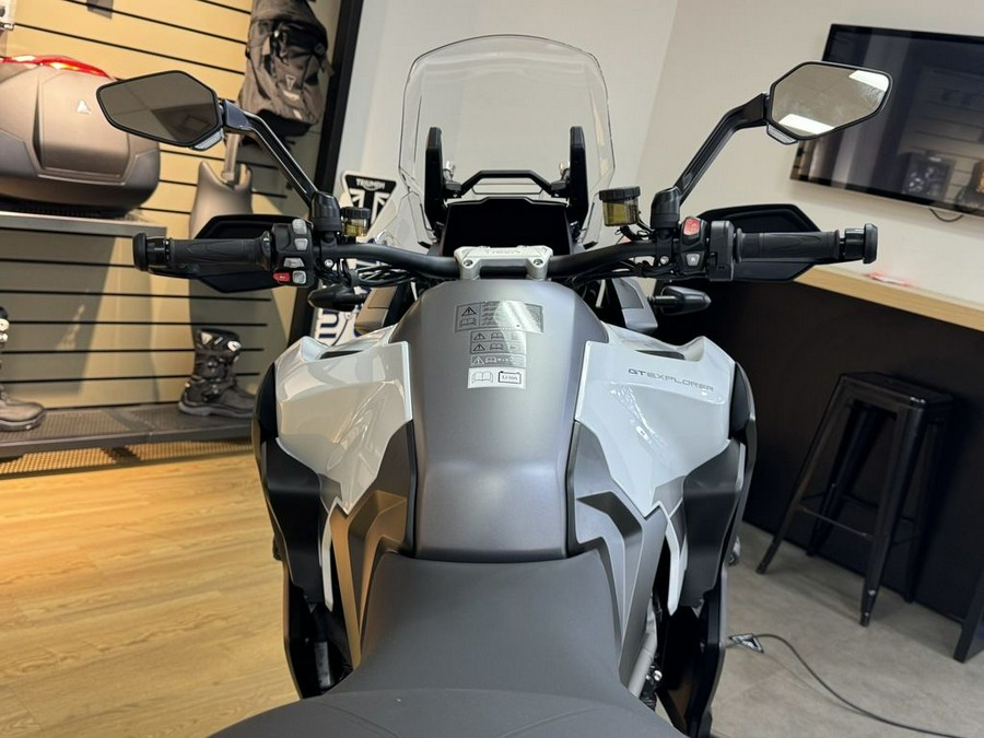 2025 Triumph Tiger 1200 GT Explorer Snowdonia White