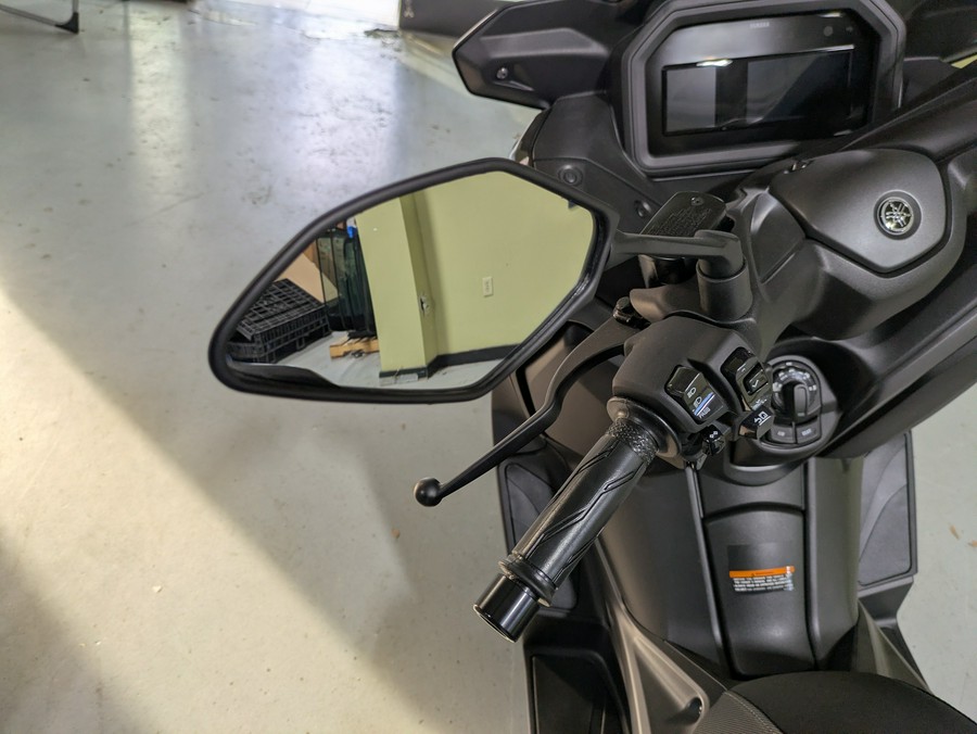 2025 Yamaha XMAX