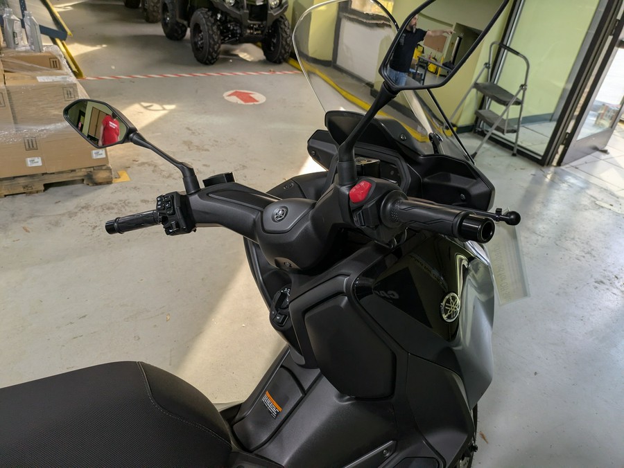 2025 Yamaha XMAX