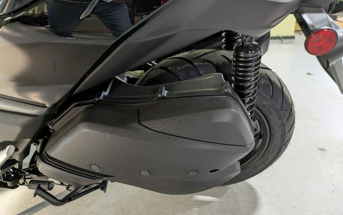 2025 Yamaha XMAX
