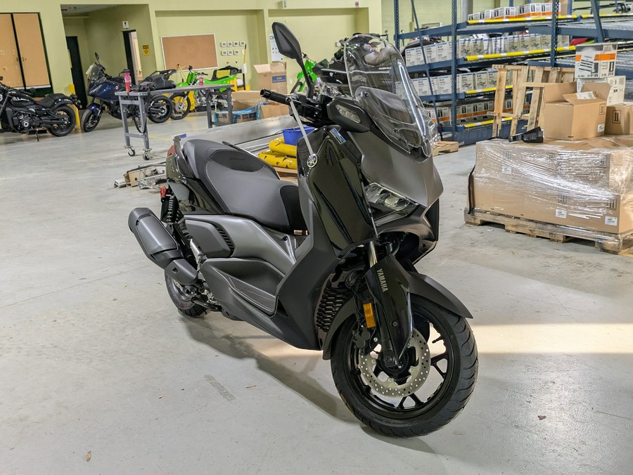 2025 Yamaha XMAX