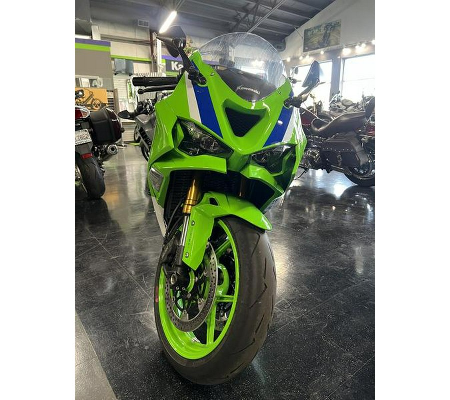 2024 Kawasaki Ninja® ZX™-6R 40th Anniversary Edition ABS