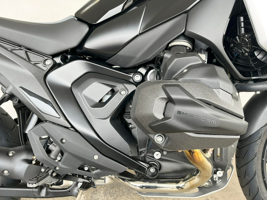 2025 BMW R1300GS