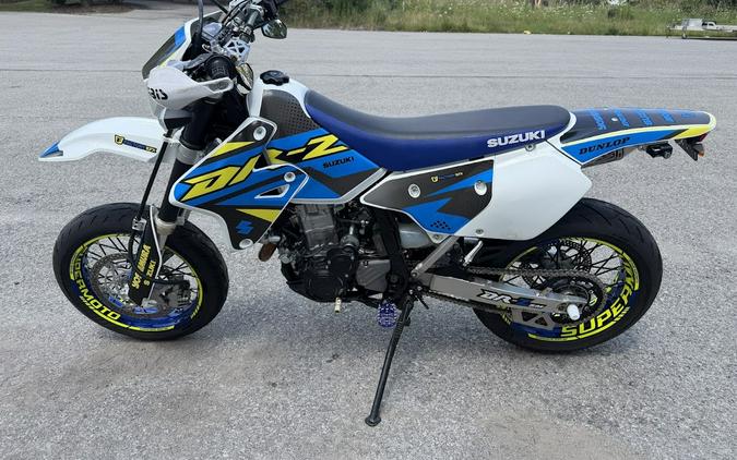 2023 Suzuki DR-Z400SM