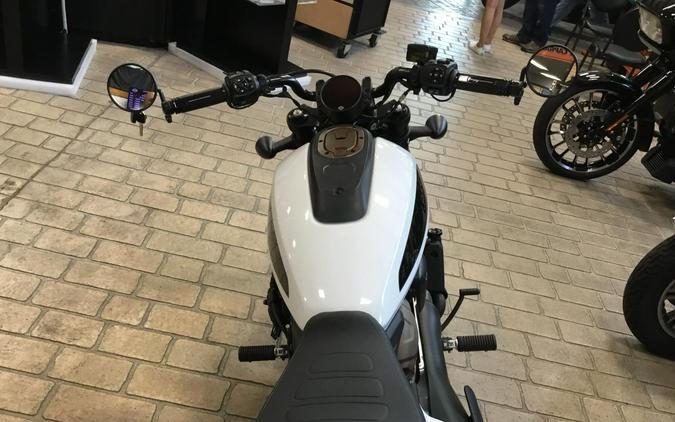2021 Harley-Davidson® Sportster® S Stone Washed White Pearl