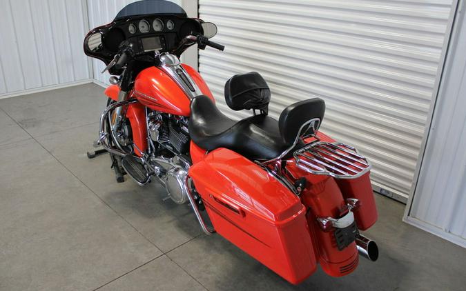 2017 Harley-Davidson® FLHXS - Street Glide® Special