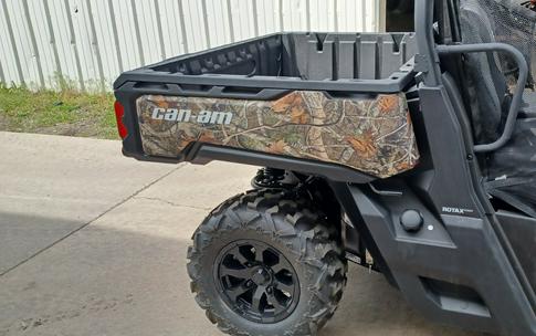 2024 Can-Am™ Defender XT HD7