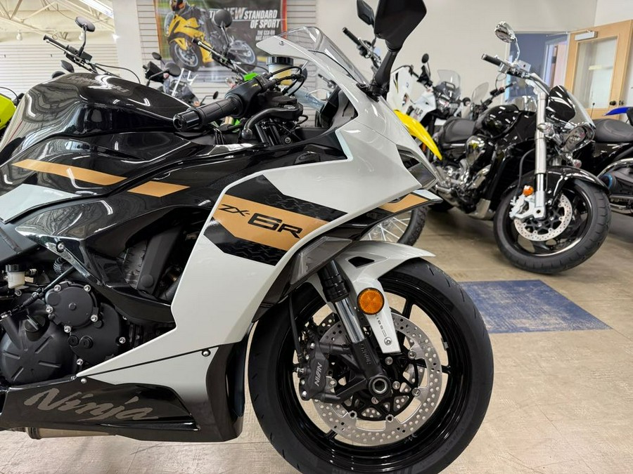 2026 Kawasaki Ninja® ZX™-6R ABS
