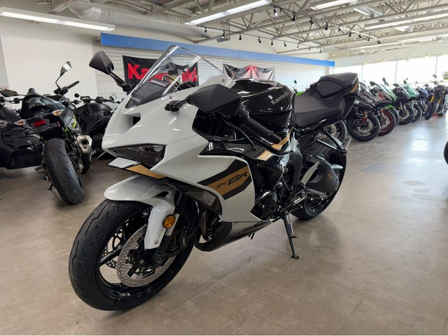 2026 Kawasaki Ninja® ZX™-6R ABS