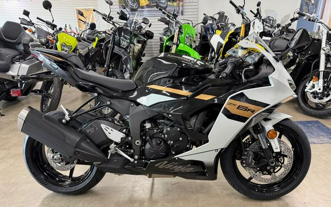 2026 Kawasaki Ninja® ZX™-6R ABS