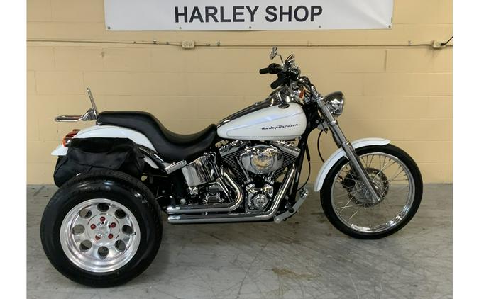 2004 Harley-Davidson® FXSTD DUCE TRIKE