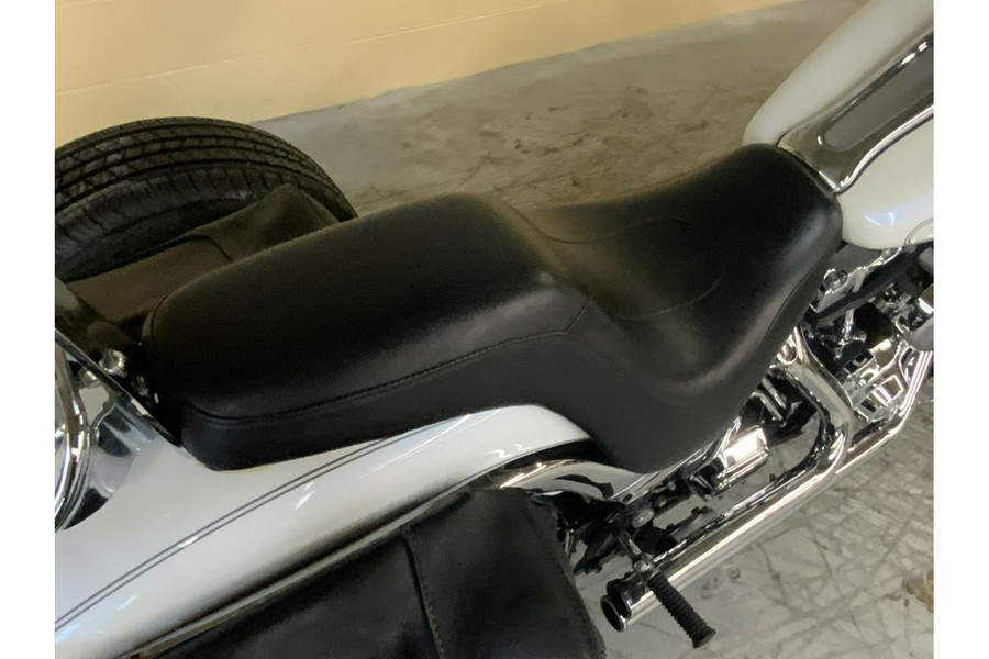 2004 Harley-Davidson® FXSTD DUCE TRIKE