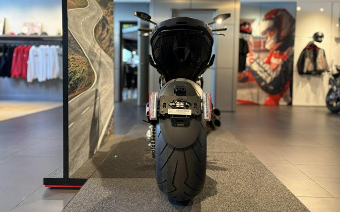 2026 Ducati Diavel V4