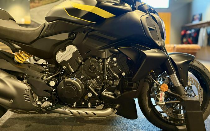 2026 Ducati Diavel V4