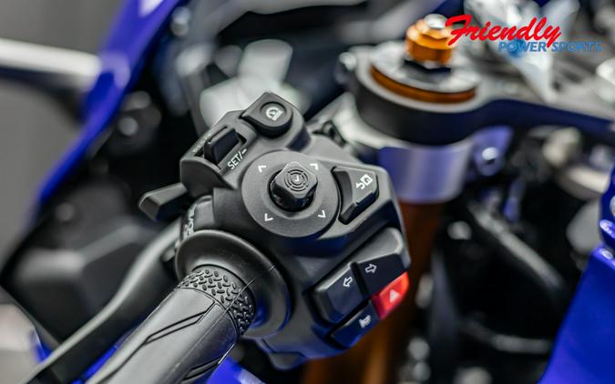 2026 YAMAHA YZF-R7