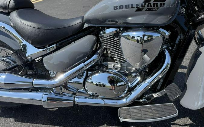 2025 Suzuki Boulevard C50