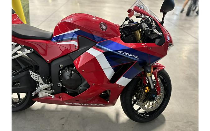 2024 Honda CBR600RR ABS