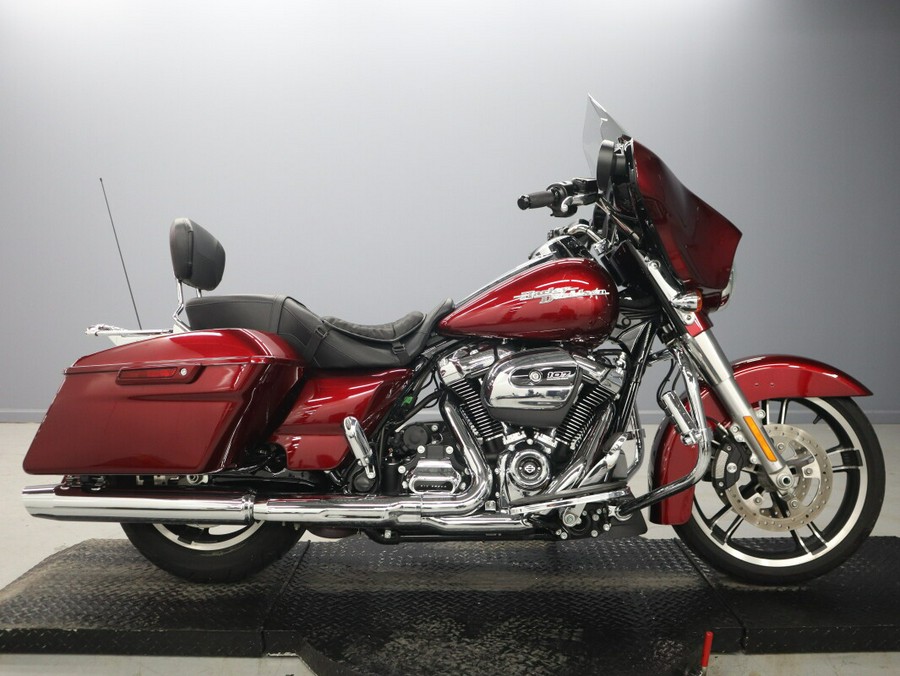 Used 2017 Harley-Davidson Street Glide Special Velocity Red Sunglo