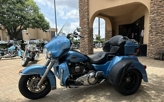 2011 Harley-Davidson TRI GLIDE ULTRA CLASSIC