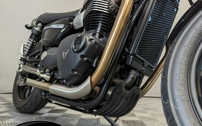 2019 Triumph Street Twin Jet Black