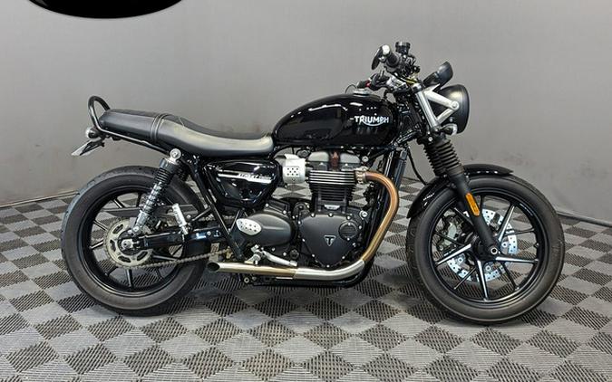 2019 Triumph Street Twin Jet Black