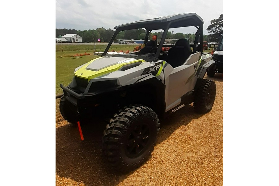 2024 Polaris Industries GENERAL® XP 1000 Sport