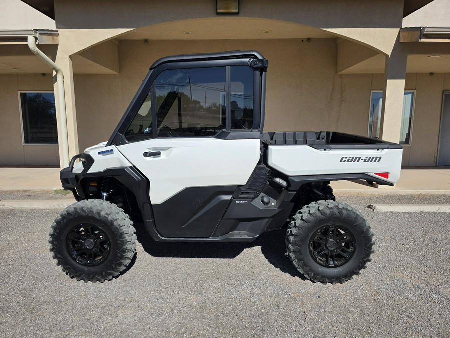 2026 Can-Am Defender Limited HD11