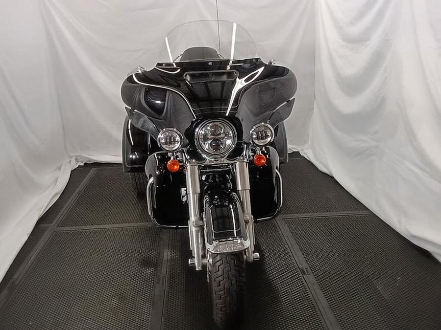 2023 Harley-Davidson® FLHTCUTG - Tri Glide® Ultra