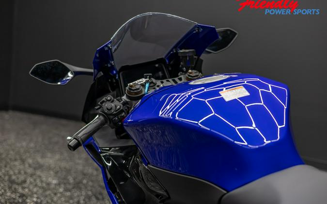2026 YAMAHA YZF-R9