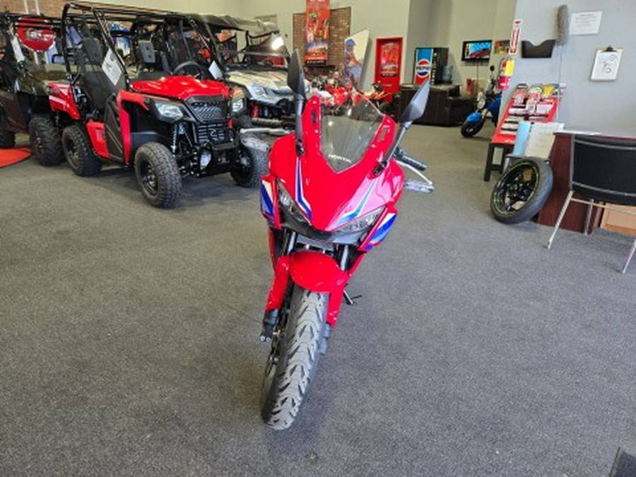 2025 Honda CBR500R