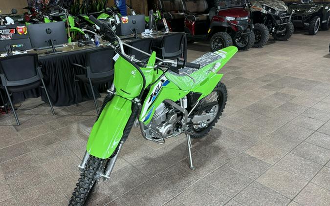 2027 Kawasaki KLX 140R F