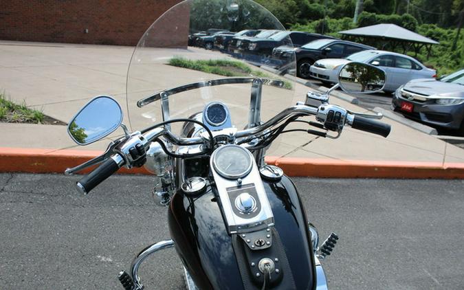 2001 Harley-Davidson FLSTC - Heritage Softail Classic