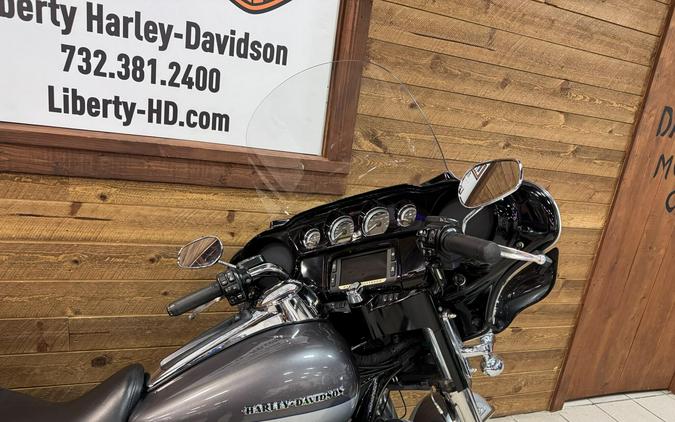2014 Harley-Davidson® Ultra Limited Charcoal Pearl FLHTK