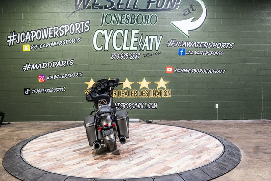 2020 Harley-Davidson Street Glide FLHXS - Special