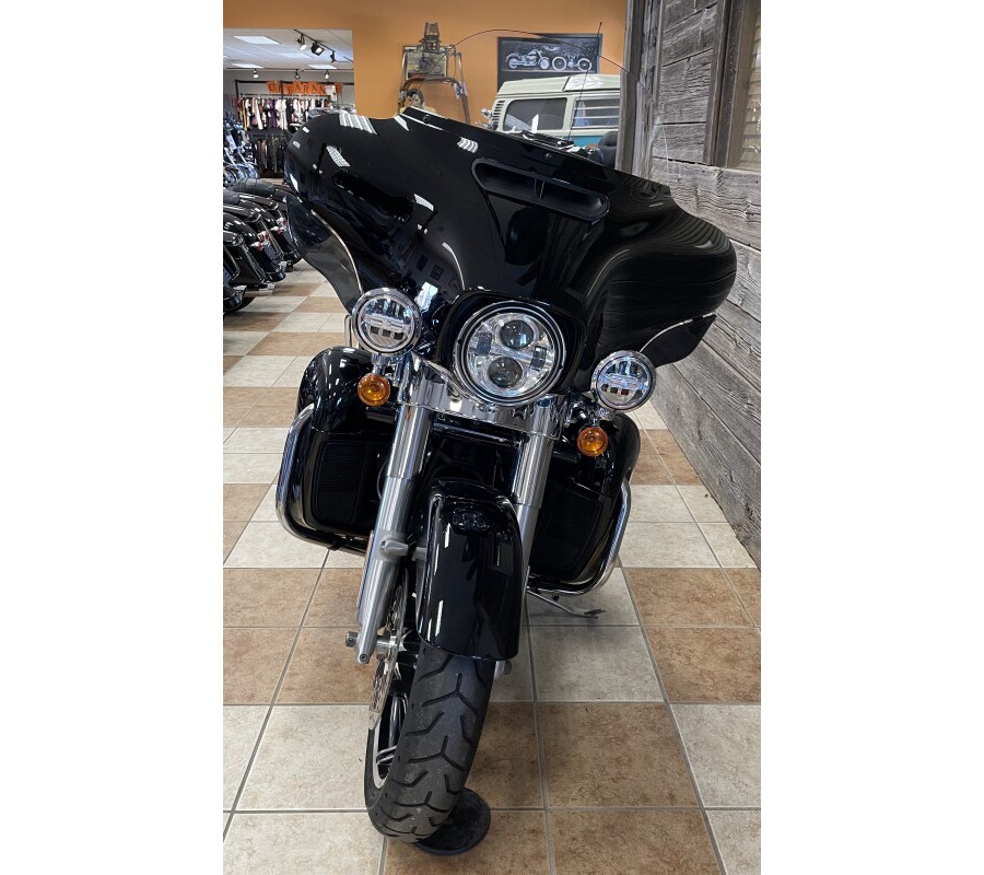 H-D CERTIFIED 2021 Harley-Davidson Ultra Limited Vivid Black
