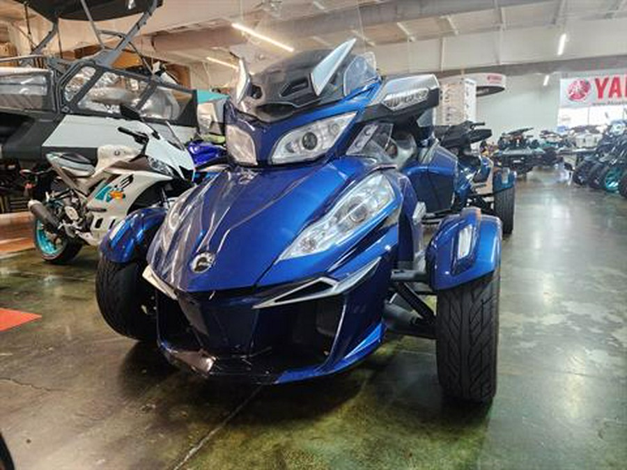 2017 Can-Am Spyder RT-S