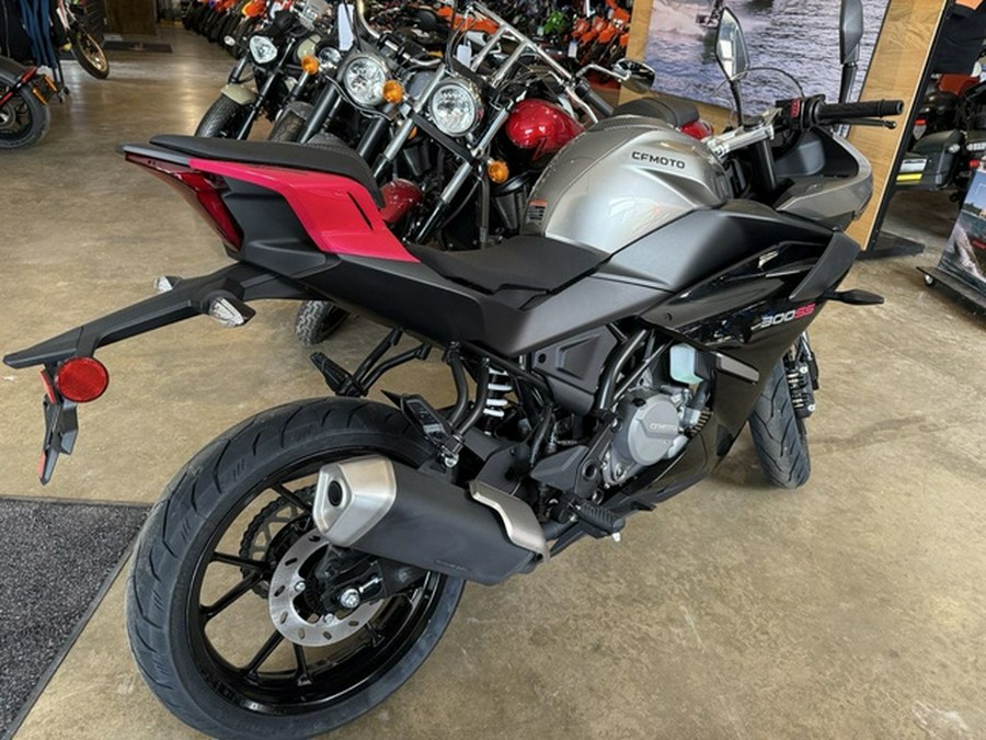 2025 CFMOTO 300SS